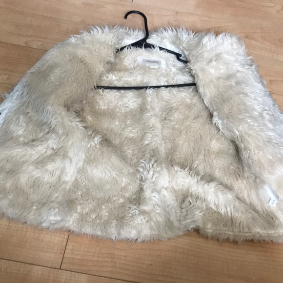Fur jacket 🧥 - Picture 2 of 3